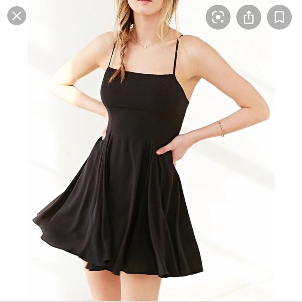 Black baby doll dress URBAN OUTFITTERS